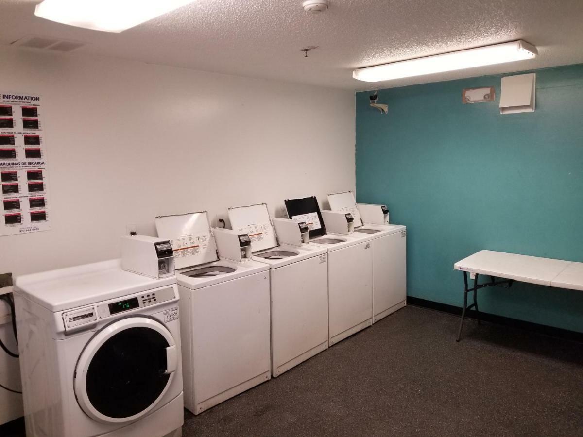 Intown Suites Extended Stay Atlanta Ga - Indian Trail Norcross Buitenkant foto